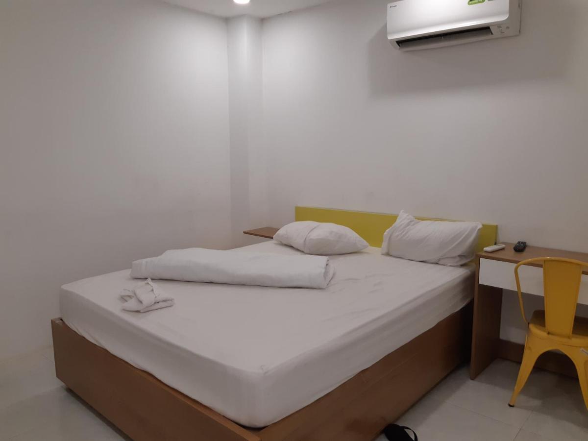 Yelo Hostel & Cafe 호치민 외부 사진